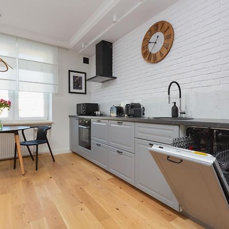 Apartment Bialobrzeska Warsaw Ochota By Renters Εξωτερικό φωτογραφία