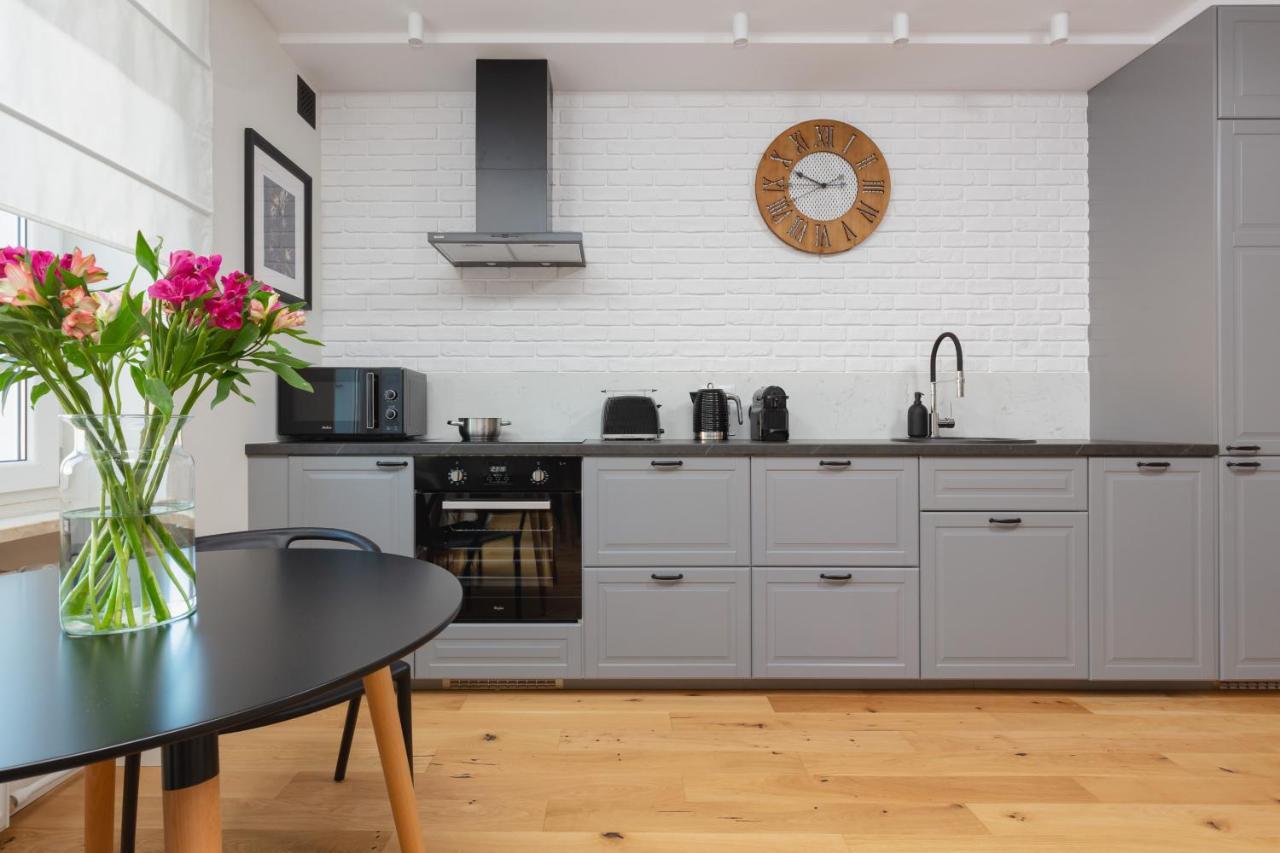 Apartment Bialobrzeska Warsaw Ochota By Renters Εξωτερικό φωτογραφία