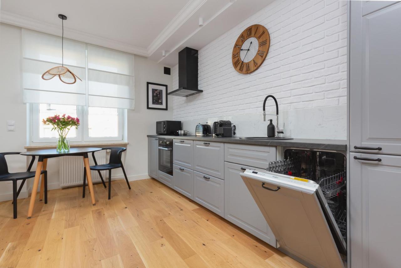 Apartment Bialobrzeska Warsaw Ochota By Renters Εξωτερικό φωτογραφία