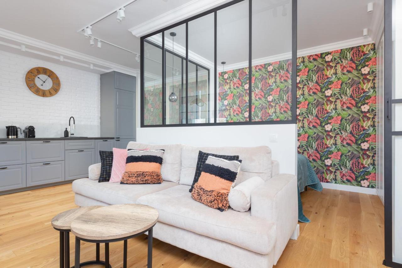 Apartment Bialobrzeska Warsaw Ochota By Renters Εξωτερικό φωτογραφία